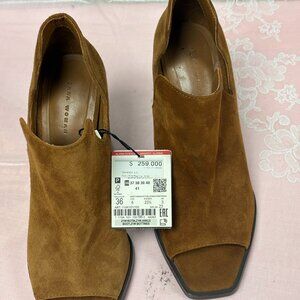 $259-NEW-ZARA-Women-Tan Leather heel Boots.Sz-6M,Vietnam.